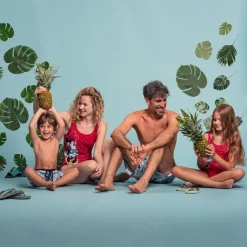 Niños Cerdá Kids Disney Para Niños|Ropa Y Téxtil: Cosas Que Ponerse Para Niños ^Bañador niño tropical de Mickey Mouse