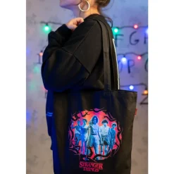 Grupo Erik Stranger Things^Bolsa de Tela Stranger Things Personajes