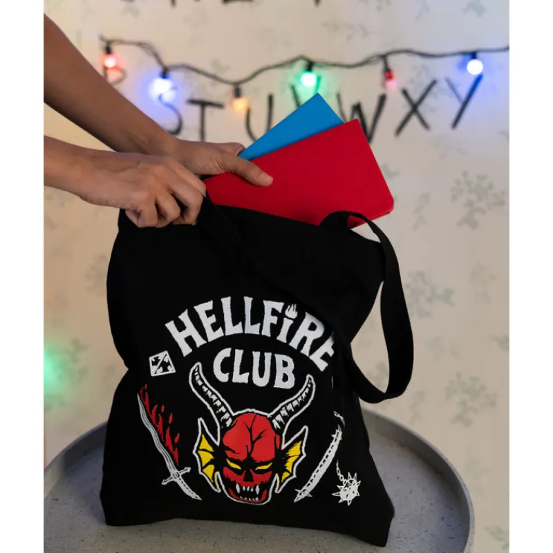 Grupo Erik Stranger Things^Bolsa de Tela Stranger Things Hellfire Club