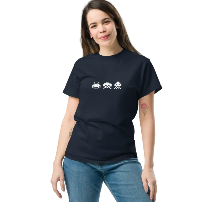 Printful Regalos Y Coleccionismo Para Gamers - Cosas De Videojuegos Míticos^Camiseta Tres Marcianitos Space Invaders Arcade Original