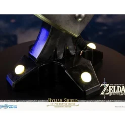 First 4 Figures Regalos Y Coleccionismo Para Gamers - Cosas De Videojuegos Míticos|Descuentos Gaming^Estatua Escudo Hyliano Zelda 29 cm Collector's Edition Zelda