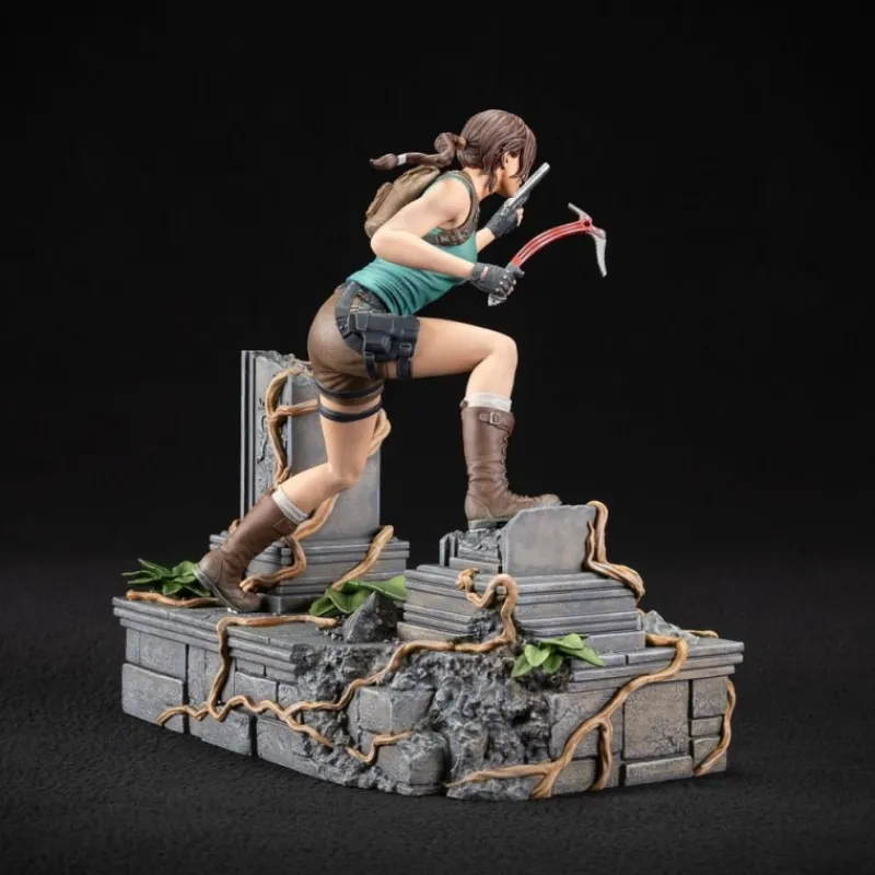 Dark Horse Descuentos Gaming^Estatua PVC Lara Croft Tomb Raider 24 cm
