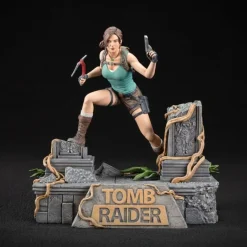 Dark Horse Descuentos Gaming^Estatua PVC Lara Croft Tomb Raider 24 cm