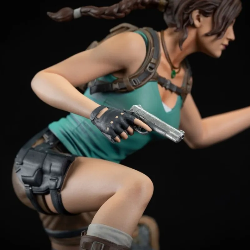 Dark Horse Descuentos Gaming^Estatua PVC Lara Croft Tomb Raider 24 cm