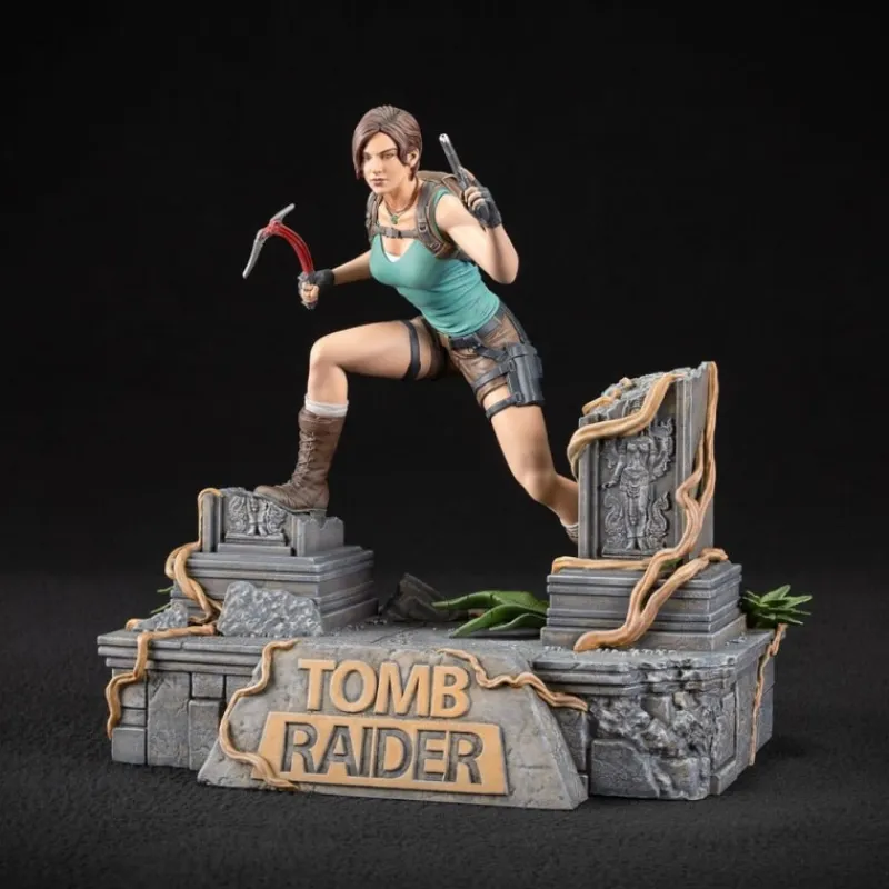 Dark Horse Descuentos Gaming^Estatua PVC Lara Croft Tomb Raider 24 cm