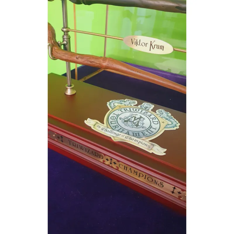 The Noble Collection Replicas Colección Harry Potter|Varitas Harry Potter^Exhibidor Los Campeones del Torneo de los 3 magos
