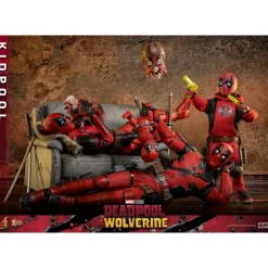 Hot Toys Superhéroes Marvel|Coleccionismo Marvel^Figura articulada Kidpool 22 cm de Deadpool y Wolverine
