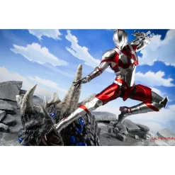 Pure arts Figuras^Figura Ultraman vs Black King 1/4