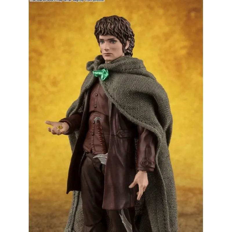 Bandai Figuras El Señor De Los Anillos ^Figuras de El Señor de los Anillos de Frodo Baggins & Gollum de S.H. Figuarts