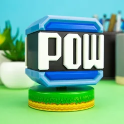 Paladone Products Huchas, Lámparas Y Tazas Kids |Regalos Y Coleccionismo Para Gamers - Cosas De Videojuegos Míticos^Lámpara Super Mario Bloque POW