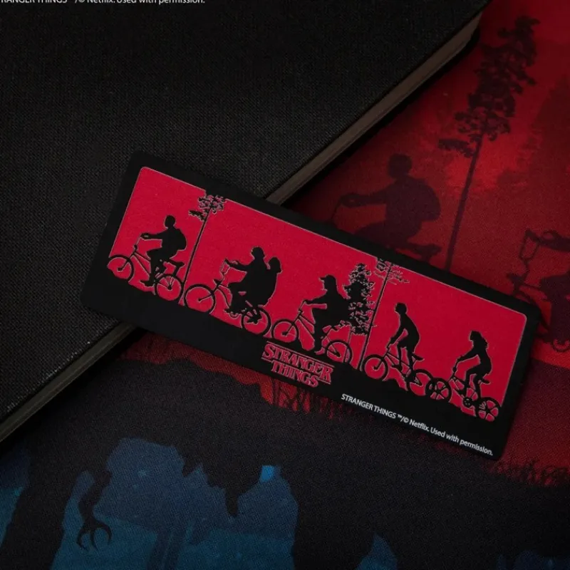 Marcapáginas Metálico Siluetas Stranger Things 16x6x0,2cm Stranger Things