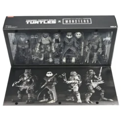 Neca Monstruos De La Universal^Pack de 4 Figuras Universal Monsters x Teenage Mutant Ninja Turtles Black & White