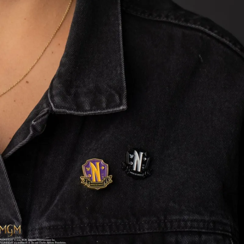 Discount Pack de 2 Pines Academia Nevermore Miércoles Addams Miércoles Addams
