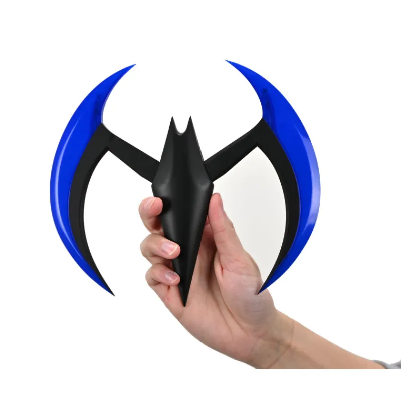 Neca Armas, Espadas Y Escudos Disfraces|Disfraces Dc^Réplica Batarang azul con luces Batman DC Comics