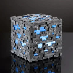 The Noble Collection Minecraft|Regalos Y Coleccionismo Para Gamers - Cosas De Videojuegos Míticos^Réplica Mena de diamante luminosa Minecraft