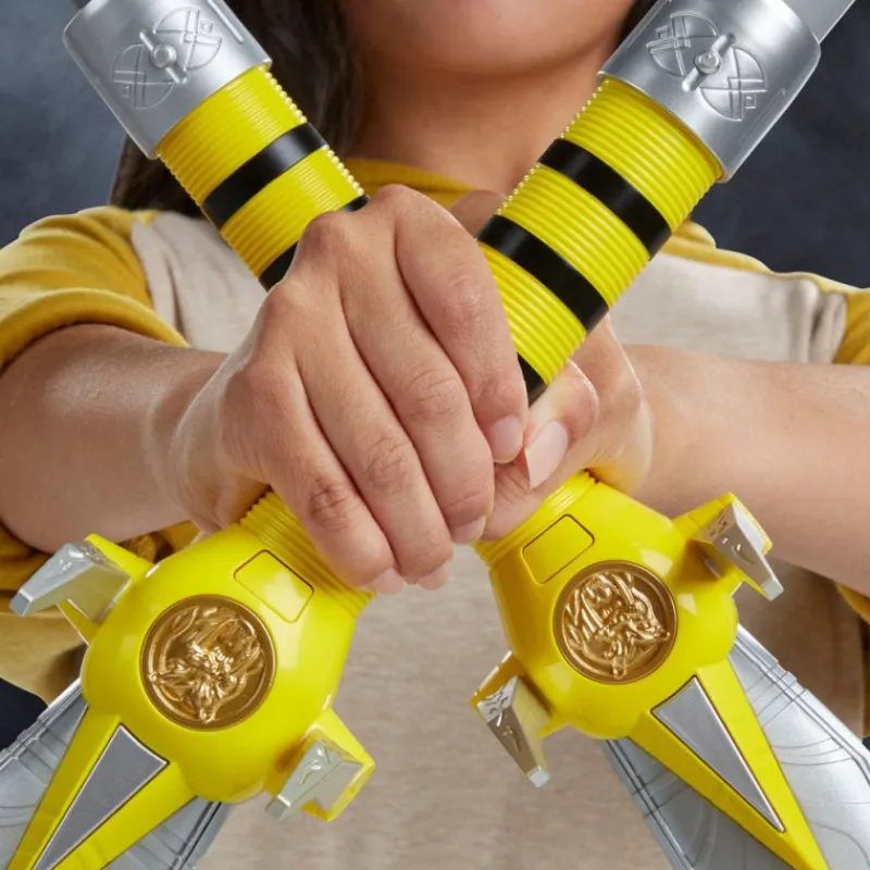 Hasbro Power Rangers^Réplica Power Rangers Lightning Collection 2022 Mighty Morphin Power Daggers