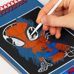 Outlet Set de Papelería Scratch Book Spidey - Perfecto para Niños Creativos Para El Cole