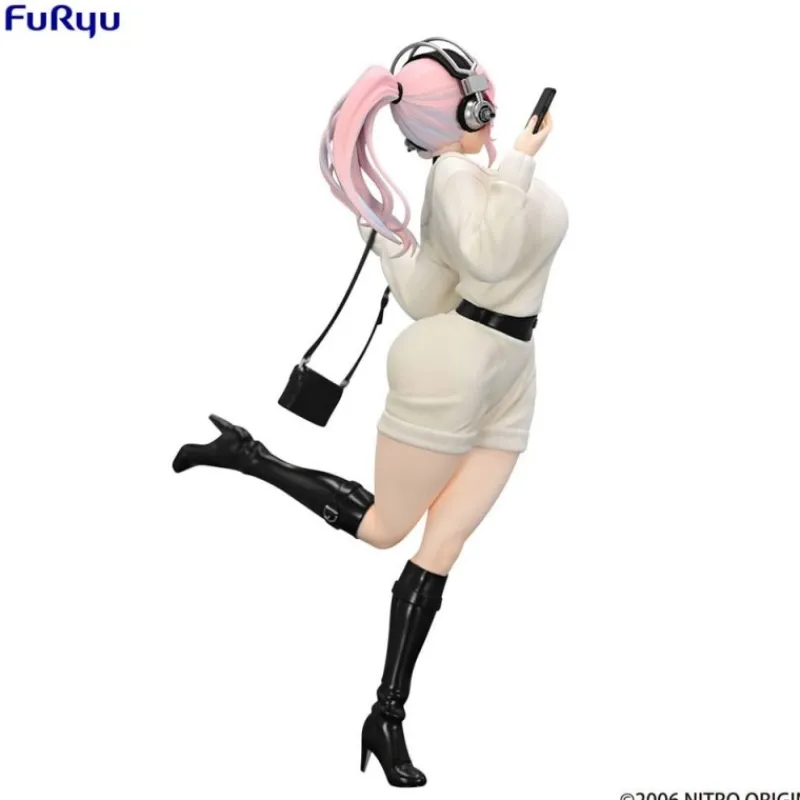 New Super Sonico Estatua PVC Trio-Try-iT Winter Memory Ver. 21 cm Regalos Y Coleccionismo Para Gamers - Cosas De Videojuegos Míticos