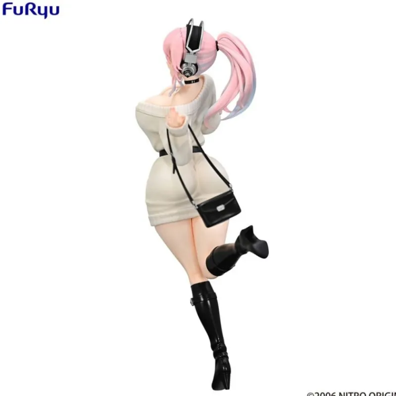 New Super Sonico Estatua PVC Trio-Try-iT Winter Memory Ver. 21 cm Regalos Y Coleccionismo Para Gamers - Cosas De Videojuegos Míticos