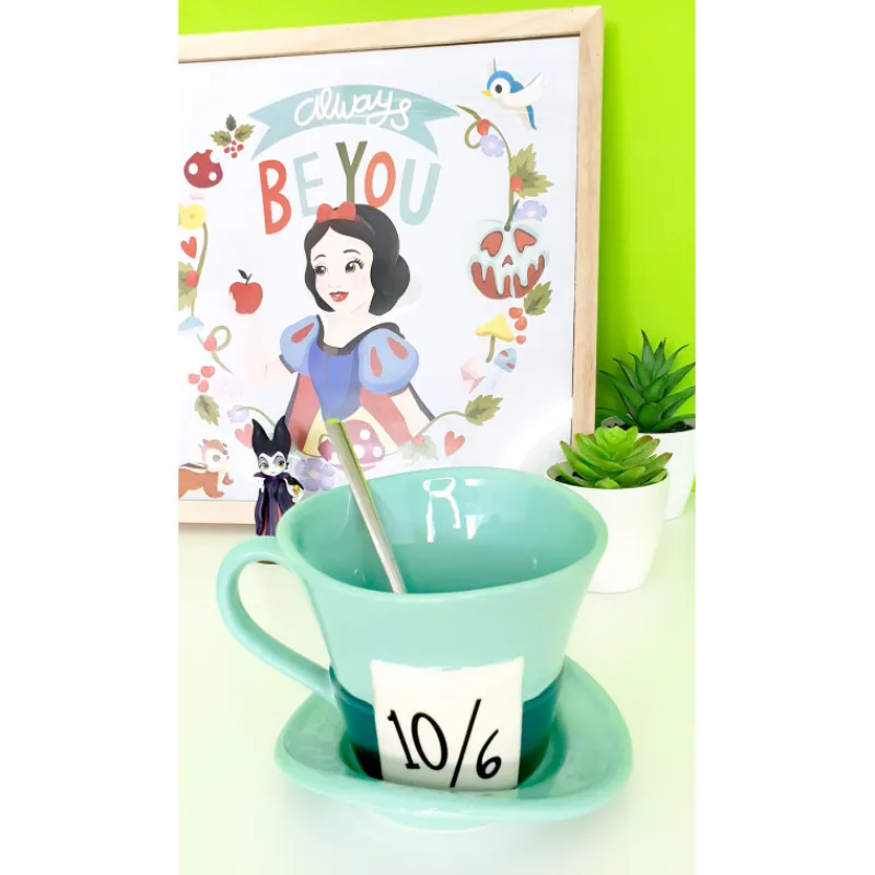 Online Taza Sombrerero Loco 3D Alicia en el País de la Maravillas Películas Y Personajes De Disney ·Alicia Y Cheshire|Disney Hogar