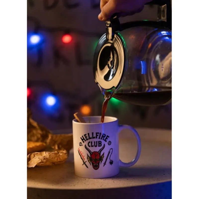 Discount Taza Stranger Things Hellfire Club Stranger Things